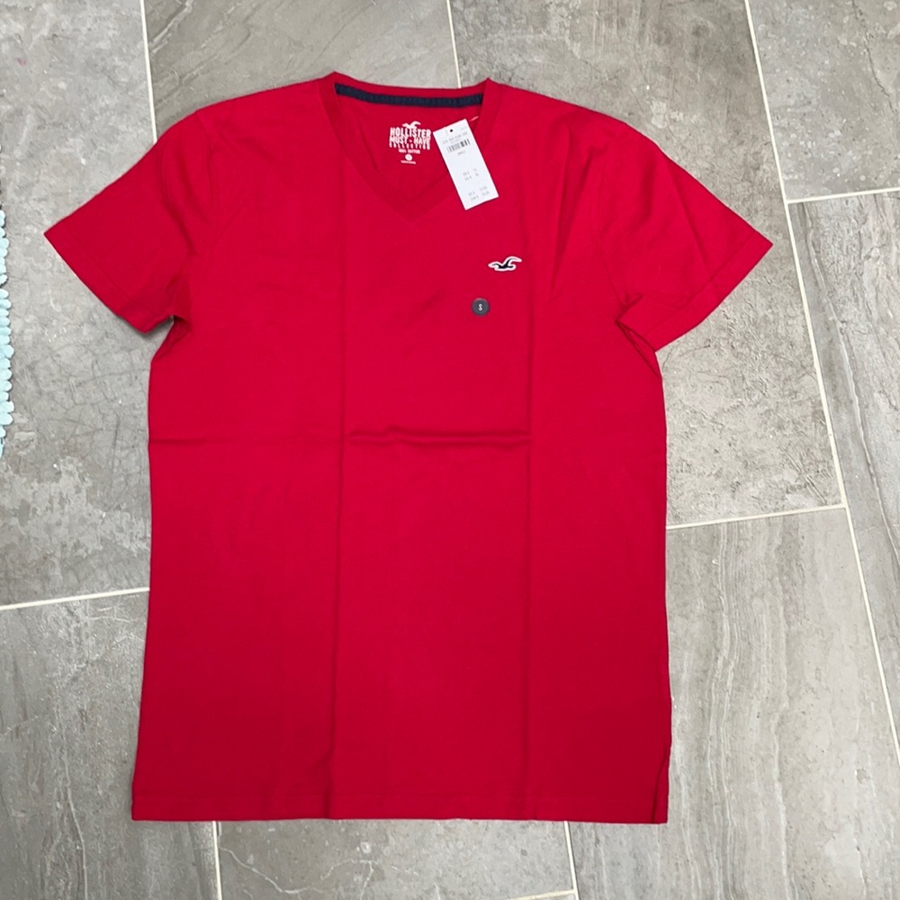 Hollister men's tshirt